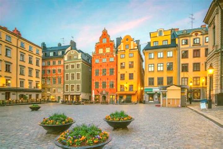 Natalie, 28 — Escort in Helsingborg, Sweden