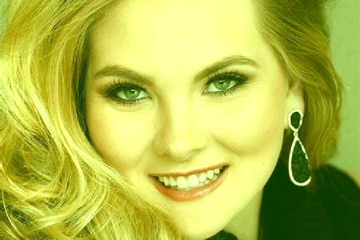 Natalie, 29 — Escort in Chesterfield, United States