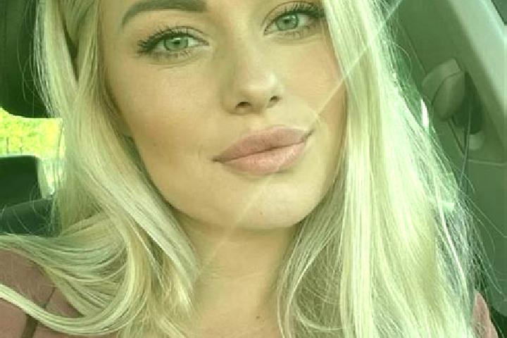 Natalie, 30, a blonde hazel-eyed caribbean companion based in Croswell. Offering GFE, Erotic Massage, Deep French Kissing, Dinner Date. Available for incall ...