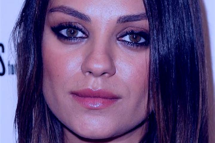 Natalie, 30, a brunette hazel-eyed indian companion based in Naeso. Offering A-Level, Domination, Tantra. Available for incall and outcall, overnight booking...