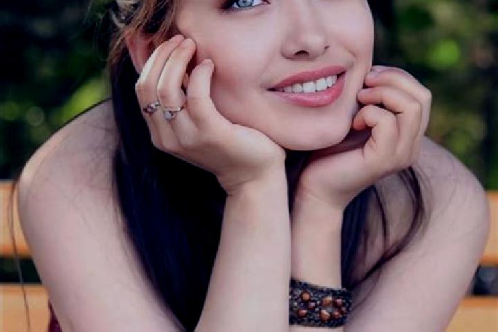 Natalie, 30, a red blue-eyed asian companion based in Tonjongsari. Offering CIM, Tantra, Prostate Massage. Available for incall and outcall, overnight bookin...