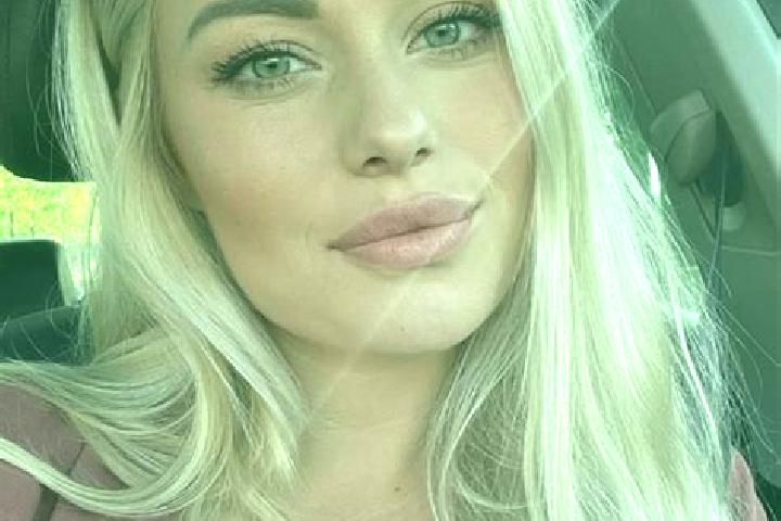 Natalie, 33, a blonde hazel-eyed middle eastern companion based in Los Cerritos. Offering Striptease, Massage, Party Girl. Available for incall and outcall, ...