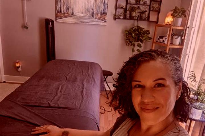Natalie, 33, a dark blonde amber-eyed indian companion based in Suita. Offering Massage, OWO, A-Level, Tantra. Available for incall and outcall, overnight bo...