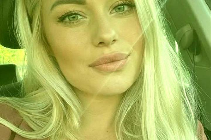 Natalie, 34, a blonde hazel-eyed middle eastern companion based in Mairago. Offering Couples, 69. Available for incall and outcall, day and evening dates.
