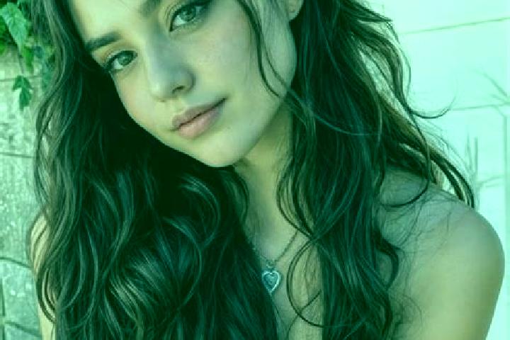 Natalie, 34, a brunette hazel-eyed latina companion based in Obernai. Offering CIM, OWO, BDSM, Travel Companion, Party Girl. Available for incall and outcall...