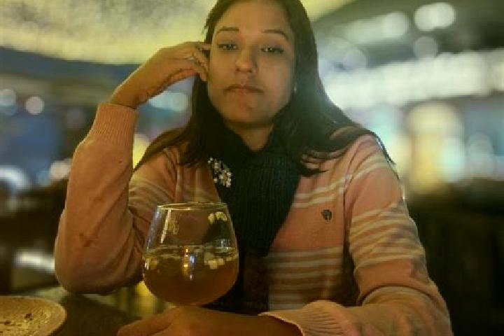 Natalie, 34 — Escort in Rangapahar, India