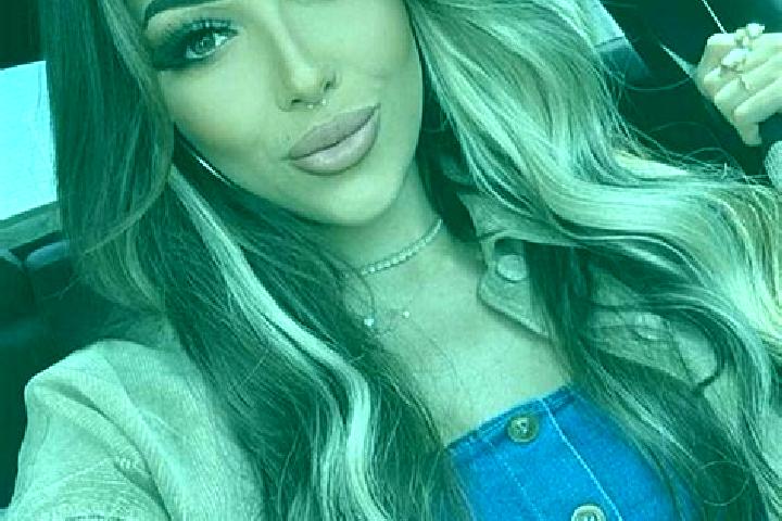 Natalie, 35, a dark blonde brown-eyed mediterranean companion based in Yayladere. Offering Duos, Striptease, Couples, 69. Available for incall and outcall, d...