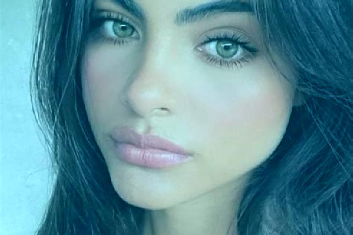 Natalie, 36, a black hazel-eyed european companion based in Los Ranchos de Albuquerque. Offering Fetish, Overnight, Deep French Kissing. Available for incall...