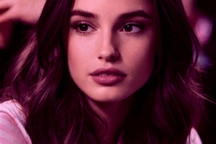 Natalie, 36, a brunette brown-eyed asian companion based in Borozenske. Offering Duos, Roleplay, BDSM, Party Girl, Girlfriend Experience. Available for incal...