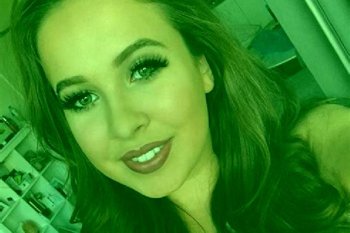 Natalie, 36, a dark blonde amber-eyed mixed companion based in Papakowhai. Offering 69, Prostate Massage, Erotic Massage. Available for incall and outcall, d...