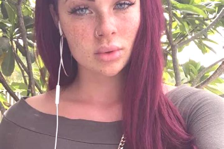 Natalie, 37, a auburn hazel-eyed caucasian companion based in Ozoir-la-Ferriere. Offering GFE, Duos, CIM, Fetish. Available for incall and outcall, day and e...