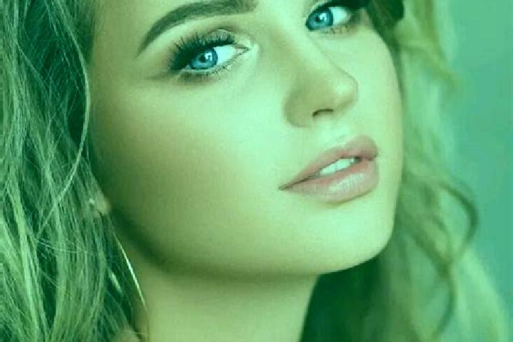 Natalie, 37, a dark blonde blue-eyed mediterranean companion based in Le Val-de-Gueblange. Offering Erotic Massage, Dinner Date, Roleplay, CIM. Available for...
