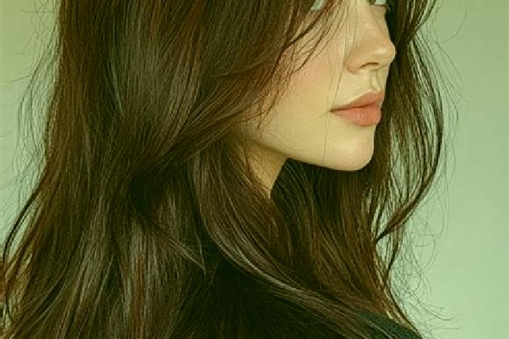 Natalie, 38, a auburn brown-eyed mediterranean companion based in Ciuani. Offering Massage, Prostate Massage, BDSM. Available for incall and outcall, day and...