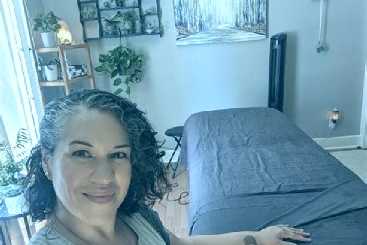 Natalie, 38, a black blue-eyed european companion based in Bonnybridge. Offering Prostate Massage, Erotic Massage, Girlfriend Experience, Massage. Available ...