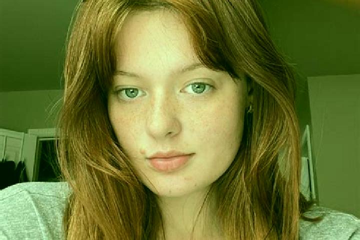 Natalie, 38, a red grey-eyed caucasian companion based in Chaveyriat. Offering Domination, A-Level, Girlfriend Experience, 69. Available for incall and outca...