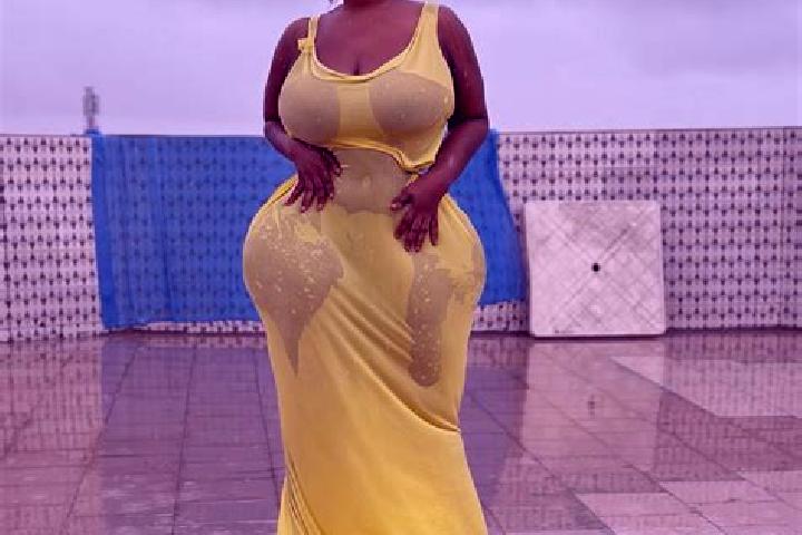 Nora, 20 — Escort in Kouassi-Badoukro, Ivory Coast