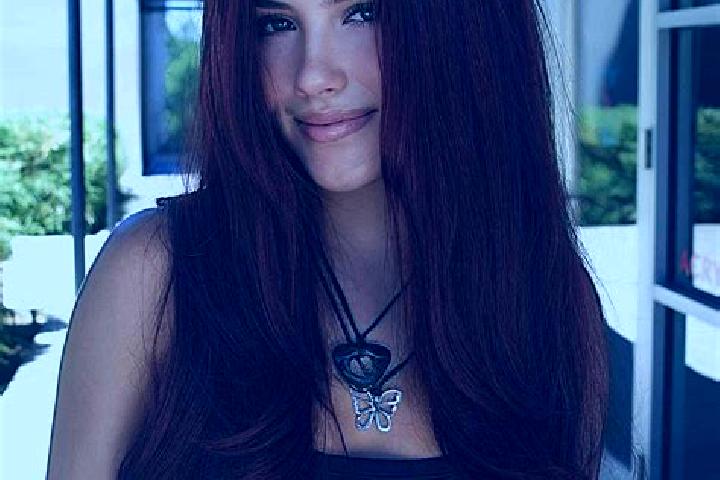 Nora, 21, a auburn dark-eyed latina companion based in Pechea. Offering Overnight, 69, Striptease. Available for incall and outcall, overnight bookings avail...