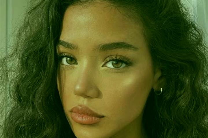 Nora, 21, a black brown-eyed european companion based in Acatic. Offering Dinner Date. Available for incall and outcall, overnight bookings available.