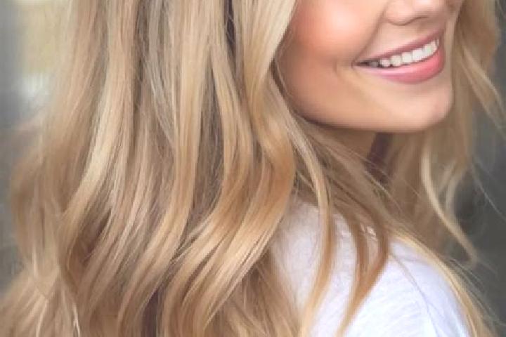 Nora, 21, a dark blonde hazel-eyed mixed companion based in Villa Ygatimi. Offering 69, Erotic Massage, Prostate Massage, Tantra, Striptease. Available for i...