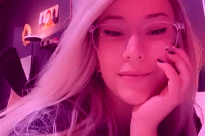 Nora, 21, a platinum blonde dark-eyed caucasian companion based in Montecatini Val di Cecina. Offering Party Girl, Travel Companion, Girlfriend Experience. A...