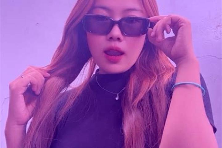 Nora, 21 — Escort in Campaka, Indonesia