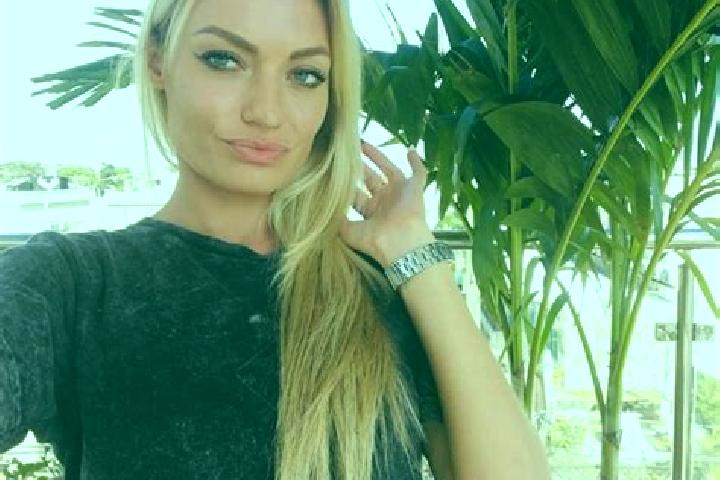 Nora, 22, a dark blonde dark-eyed european companion based in South Hetton. Offering Travel Companion, Deep French Kissing, Striptease, GFE, Couples. Availab...