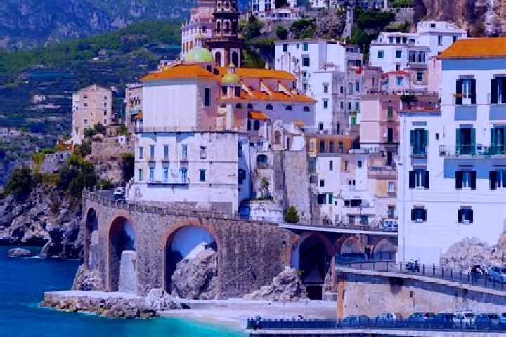Nora, 22 — Escort in Cautano, Italy
