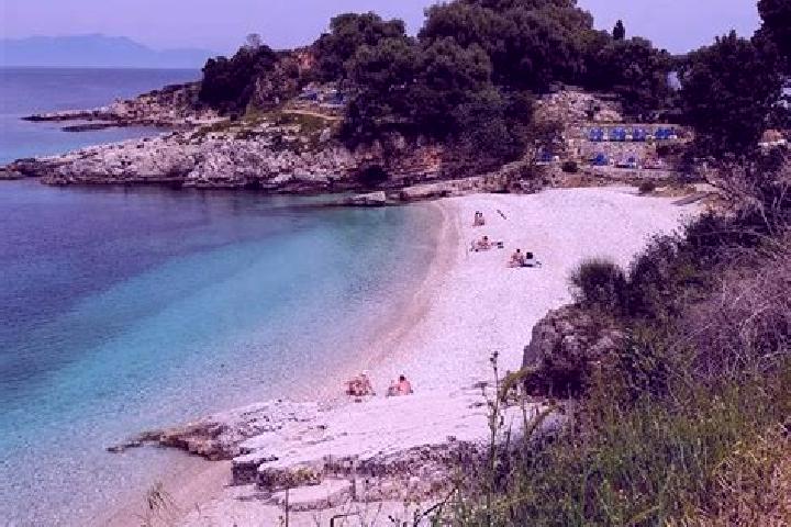 Nora, 22 — Escort in Paralia, Greece