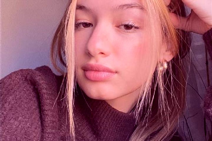 Nora, 23, a blonde brown-eyed indian companion based in Los Banos. Offering Duos, A-Level, Striptease. Available for incall and outcall, day and evening dates.