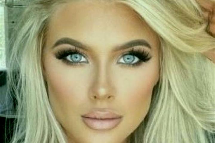 Nora, 23, a platinum blonde hazel-eyed indian companion based in Leers. Offering A-Level, Prostate Massage, Striptease. Available for incall and outcall, ove...