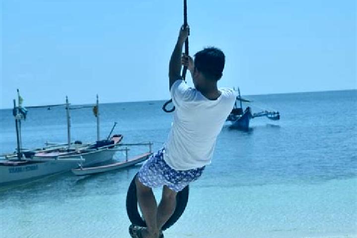 Nora, 23 — Escort in Guinobatan, Philippines