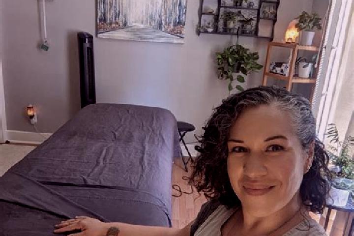 Nora, 24, a chestnut grey-eyed caribbean companion based in Braemar Hill. Offering Massage, Striptease, A-Level, Erotic Massage. Available for incall and out...