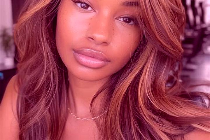 Nora, 24, a dark blonde grey-eyed indian companion based in Yaseny. Offering Girlfriend Experience, Deep French Kissing, 69, OWO, Dinner Date. Available for ...