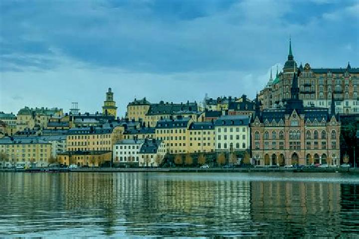 Nora, 24 — Escort in OEsterbymo, Sweden