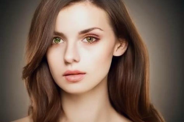Nora, 25, a auburn amber-eyed european companion based in Victoria de Cortazar. Offering Overnight, Duos, Tantra. Available for incall and outcall, day and e...