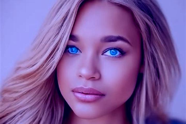 Nora, 27, a blonde blue-eyed latina companion based in Saint-Sernin. Offering Fetish, CIM. Available for incall and outcall, overnight bookings available.