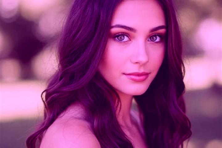 Nora, 27, a brunette hazel-eyed slavic companion based in Carver Ranches. Offering OWO, Tantra, 69. Available for incall and outcall, day and evening dates.