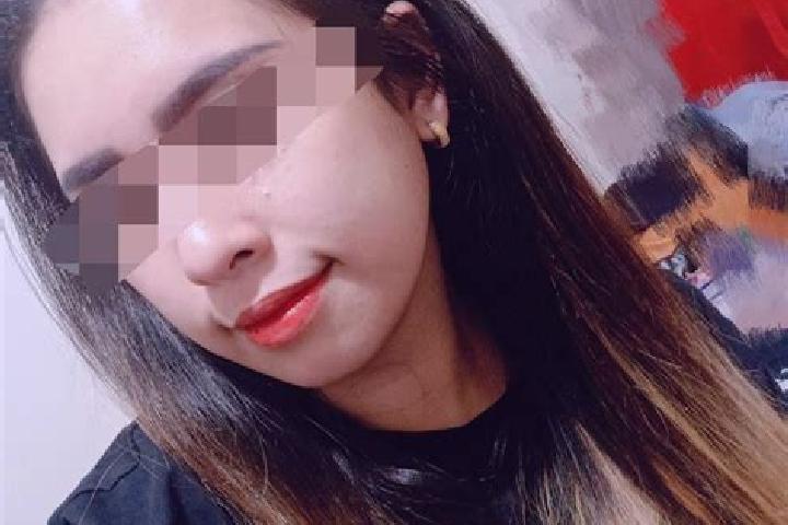 Nora, 27, a red dark-eyed caucasian companion based in Guemene-Penfao. Offering Travel Companion, Domination, Tantra. Available for incall and outcall, overn...