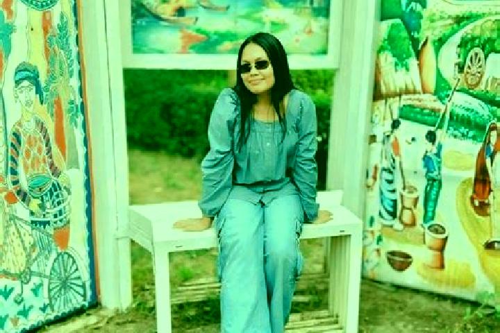 Nora, 27 — Escort in Walni, India