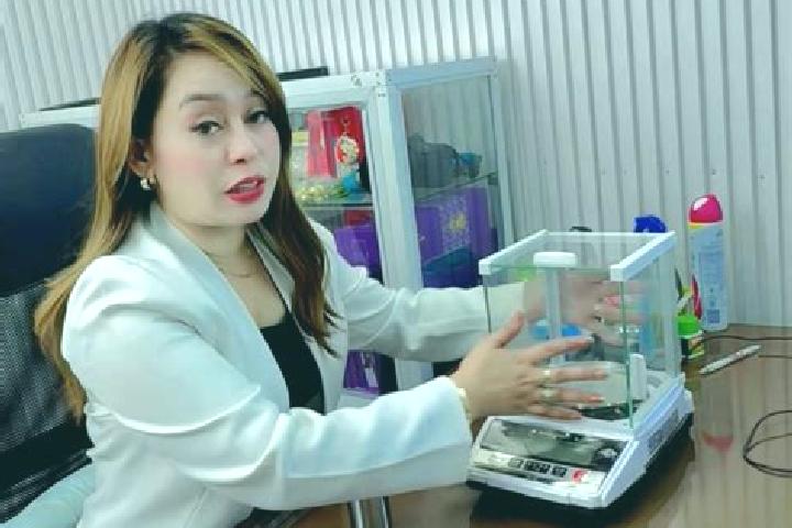 Nora, 28 — Escort in Baunu-Timbangan, Philippines