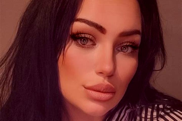 Nora, 28 — Escort in Gwoznica Gorna, Poland
