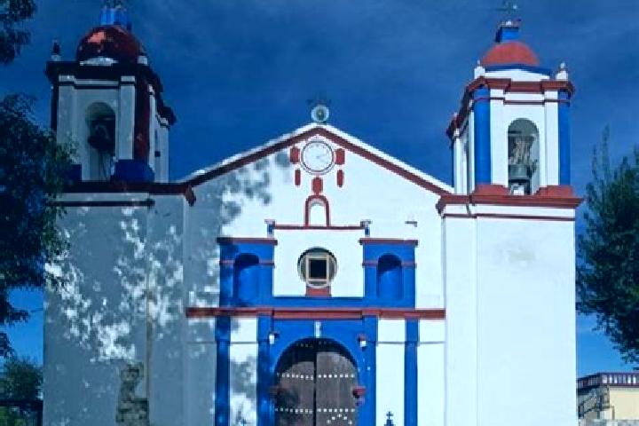 Nora, 28 — Escort in San Miguel Chicahua, Mexico