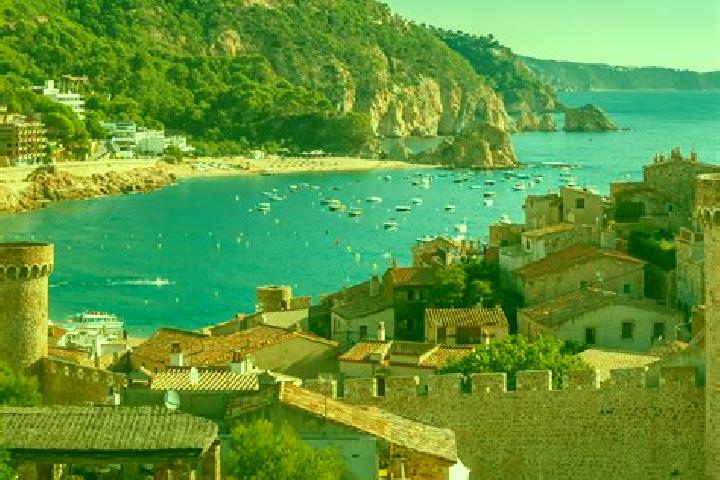 Nora, 28 — Escort in Tordelrabano, Spain