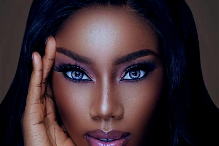 Nora, 29, a chestnut blue-eyed ebony companion based in Cumbre Ventanas. Offering Roleplay, Tantra, 69, Striptease, GFE. Available for incall and outcall, da...