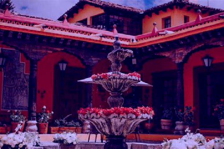 Nora, 29 — Escort in Canton la Lima, Mexico