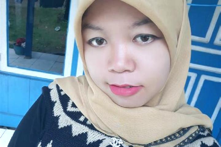 Nora, 29 — Escort in Citambal, Indonesia