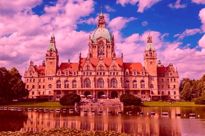 Nora, 29 — Escort in Rastede, Germany