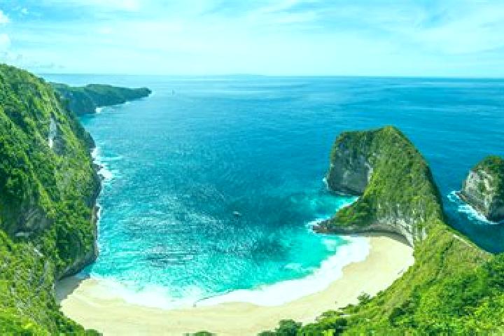 Nora, 29 — Escort in Tanalodu, Indonesia