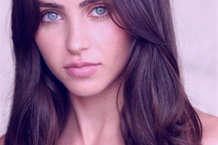 Nora, 30, a brunette brown-eyed mixed companion based in Karangrejo. Offering BDSM, Dinner Date, Striptease, Couples. Available for incall and outcall, day a...