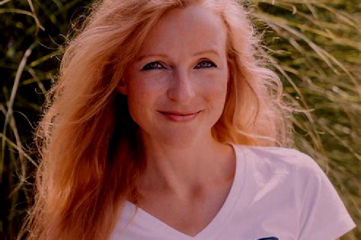Nora, 30 — Escort in Basedow, Germany